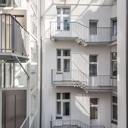 Old Town Aptartments - B23 Apartment *